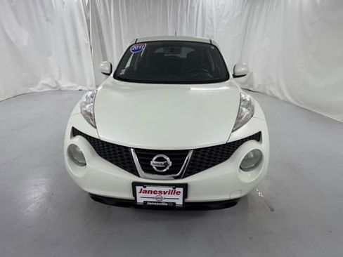 Used 2011 Nissan Juke SV FWD image 8