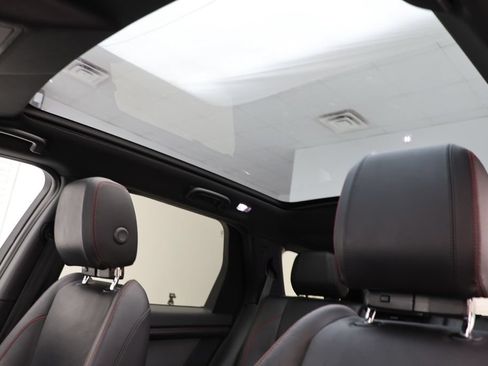 Used 2022 Land Rover Discovery Sport S R-Dynamic AWD/4WD image 18