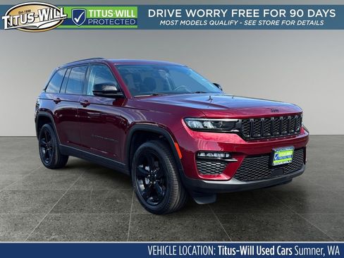 Used 2023 Jeep Grand Cherokee Limited w/ Black Appearance Package image 1
