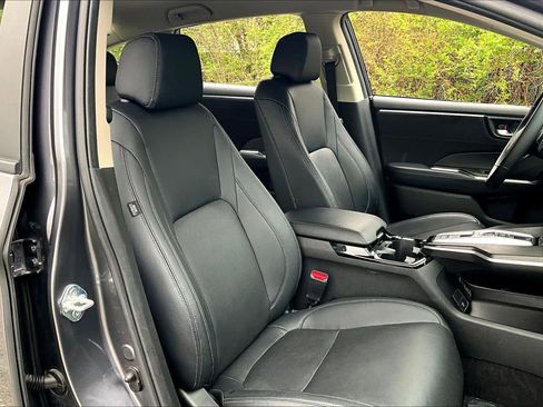 Used 2021 Honda Clarity Touring image 9