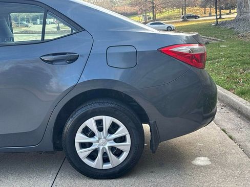 Used 2016 Toyota Corolla image 34