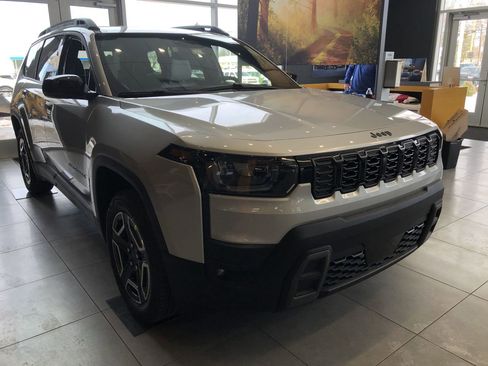 New 2026 Jeep Cherokee Limited image 7