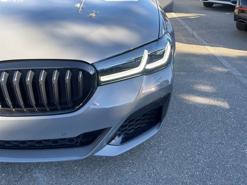 Used 2022 BMW 540i w/ M Sport Package image 9