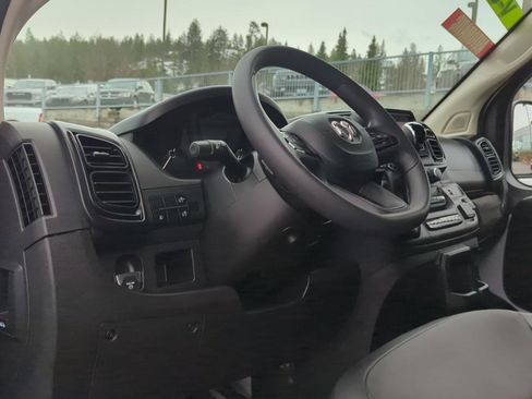 Used 2024 RAM ProMaster 1500 w/ Convenience Group image 12