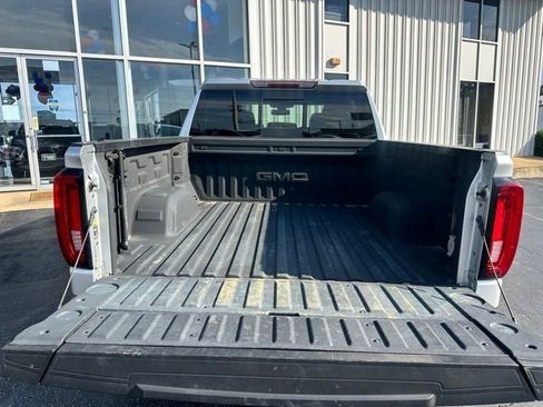 Used 2020 GMC Sierra 1500 SLT w/ SLT Premium Plus Package AWD/4WD image 12