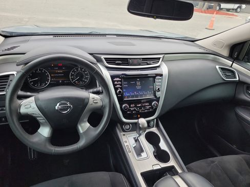 Used 2017 Nissan Murano SV w/ Premium Plus Package image 20