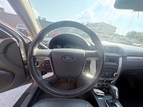 Used 2010 Ford Fusion SEL FWD image 12