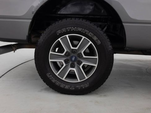 Used 2014 Ford F150 XLT w/ Equipment Group 302A Luxury AWD/4WD image 21