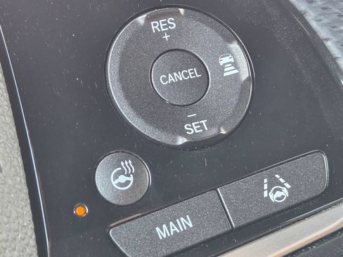 Used 2025 Honda Passport Black Edition image 16