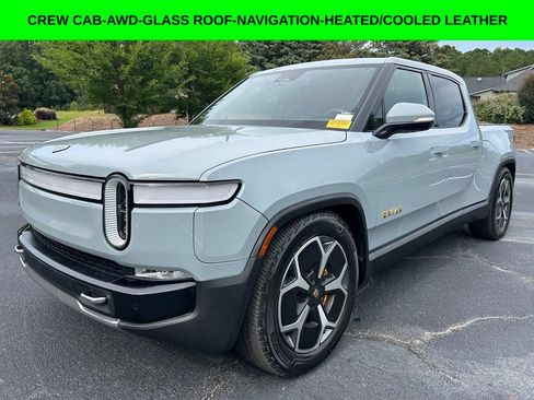 Used 2022 Rivian R1T Adventure AWD/4WD image 1