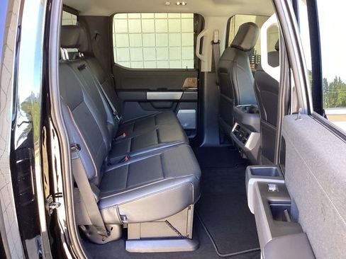 New 2026 Ford F250 Lariat w/ Black Appearance Package AWD/4WD image 28