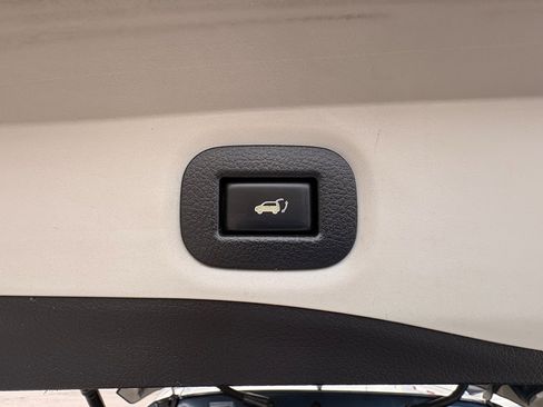 Used 2014 Nissan Rogue SL image 10