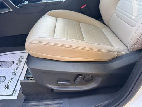 New 2025 Ford Ranger Lariat w/ FX4 Off-Road Package image 7