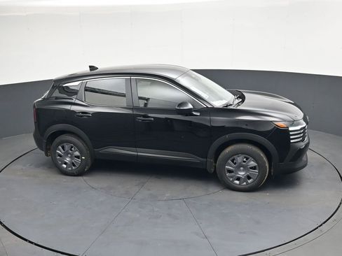 New 2026 Nissan Kicks S FWD image 29