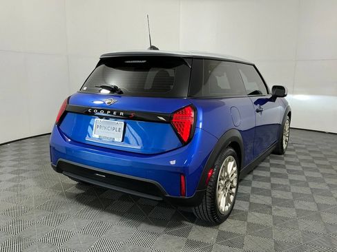 Used 2025 MINI Cooper S FWD image 5