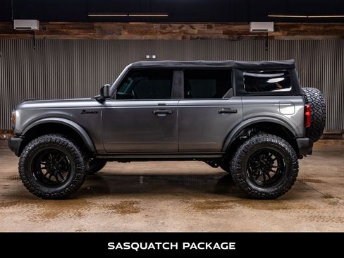Used 2022 Ford Bronco 4-Door w/ Sasquatch Package image 6
