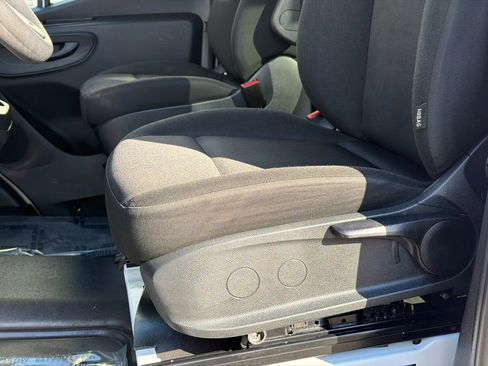 Used 2024 Mercedes-Benz Sprinter 2500 image 16