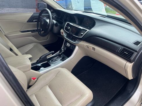Used 2013 Honda Accord EX-L image 17