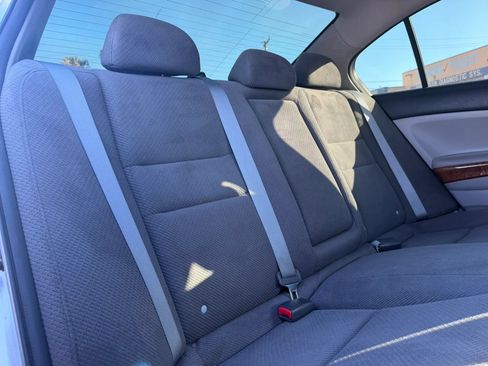 Used 2012 Honda Accord EX image 17