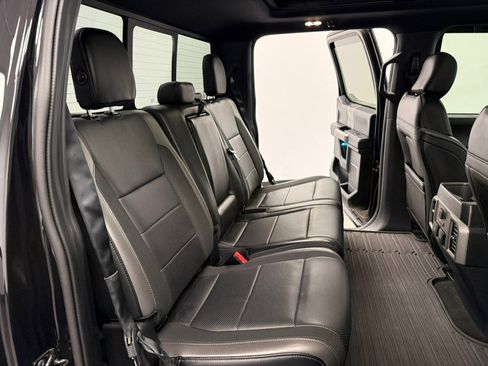 Used 2019 Ford F150 Raptor w/ Equipment Group 802A Luxury image 33