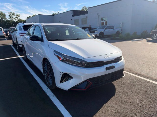 Certified 2023 Kia Forte GT w/ GT2 Package FWD image 2