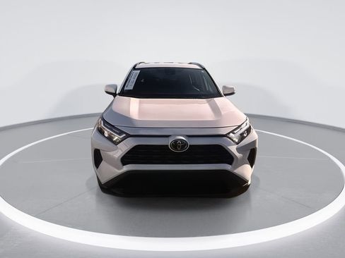 Used 2023 Toyota RAV4 XLE image 3