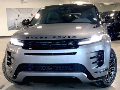 New 2026 Land Rover Range Rover Evoque Dynamic SE