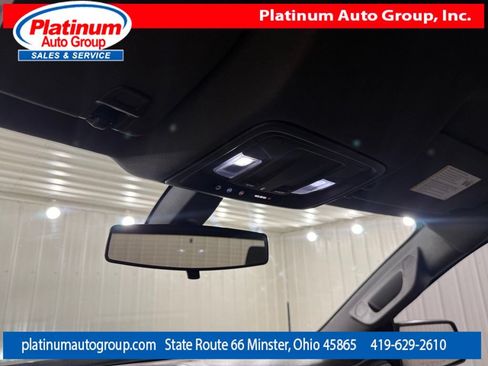 Used 2019 Chevrolet Silverado 1500 LT Trail Boss w/ Convenience Package AWD/4WD image 31