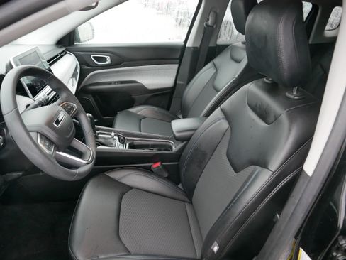 Used 2022 Jeep Compass Latitude image 19