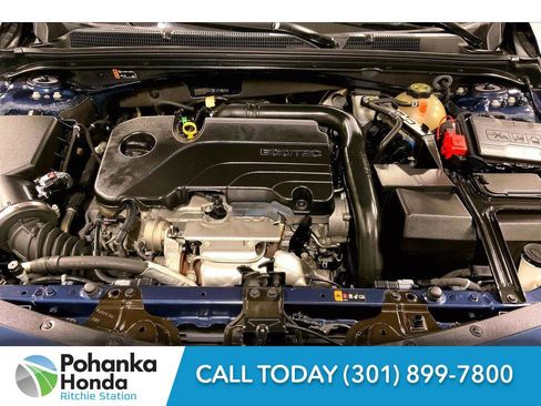 Used 2022 Chevrolet Malibu LT image 9