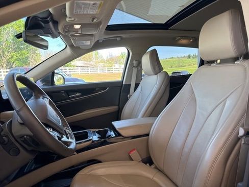 Used 2023 Lincoln Nautilus Reserve w/ Equipment Group 201A AWD/4WD image 12