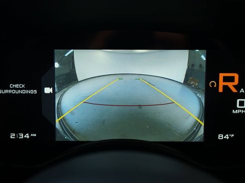 Used 2019 McLaren 570S Spider image 18