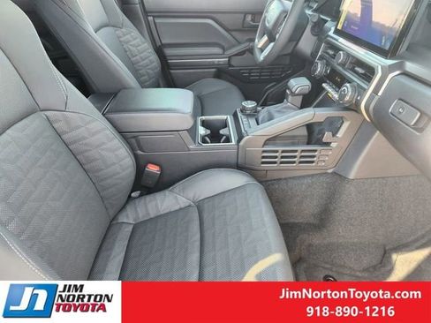 New 2026 Toyota 4Runner TRD Off-Road Premium image 12