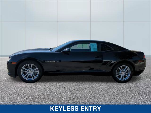 Used 2014 Chevrolet Camaro LS RWD image 2