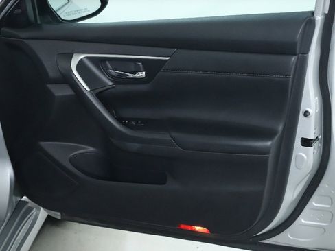 Used 2018 Nissan Altima 2.5 SL image 33