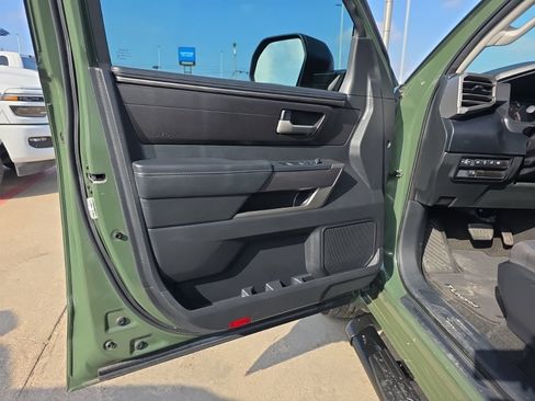 Used 2022 Toyota Tundra SR5 image 12