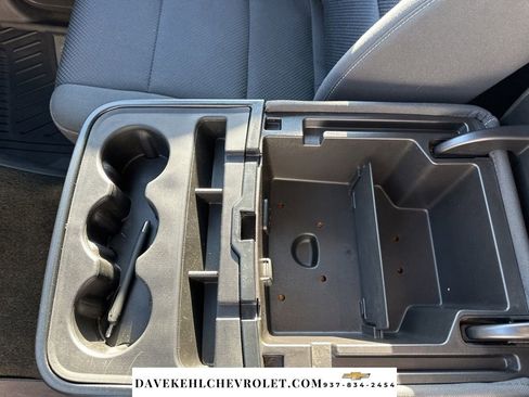 Used 2017 GMC Sierra 1500 SLE w/ SLE Value Package image 17