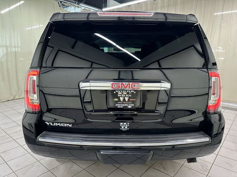 Used 2016 GMC Yukon Denali w/ Open Road Package AWD/4WD image 6