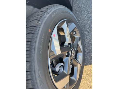 New 2026 Hyundai Venue SEL image 27