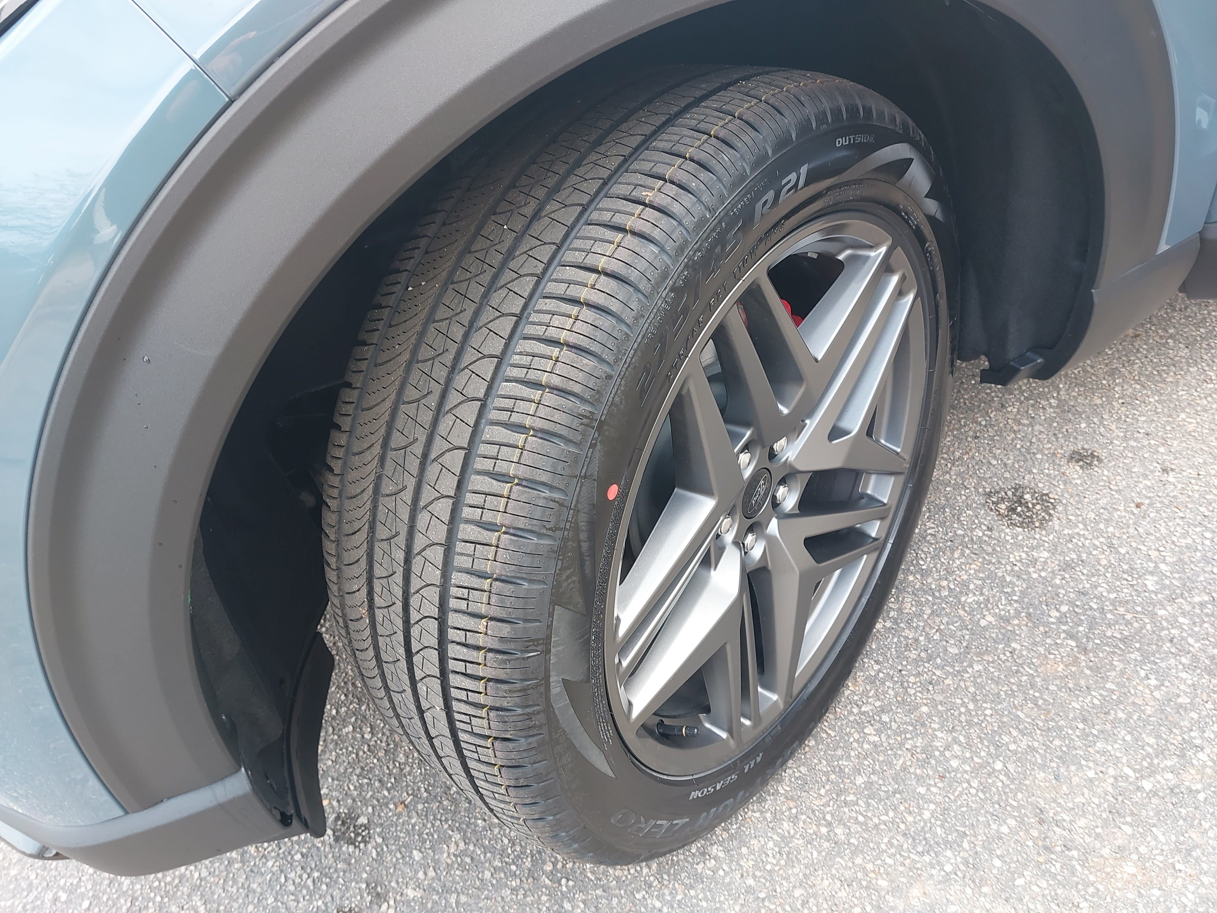 New 2026 Ford Explorer ST-Line w/ ST-Line Street Pack RWD image 30