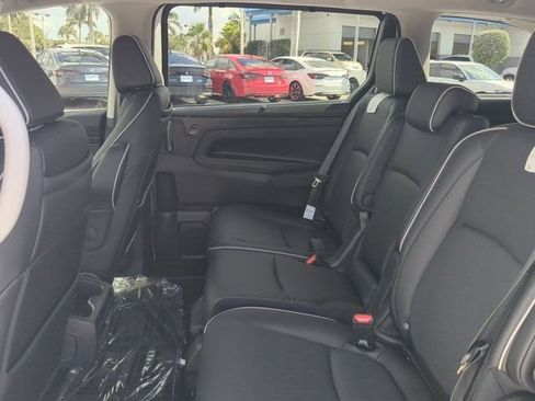 New 2026 Honda Odyssey Elite image 12