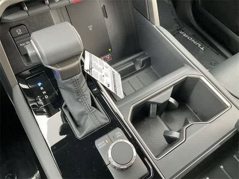 Used 2026 Toyota Tundra Limited image 24