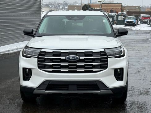 New 2026 Ford Explorer Active w/ Active Comfort Package image 10