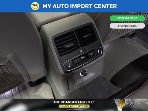 Used 2018 Audi A4 2.0T Premium Plus w/ Premium Plus Package image 28