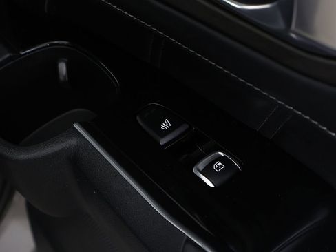 Used 2025 Kia Sorento AWD image 58