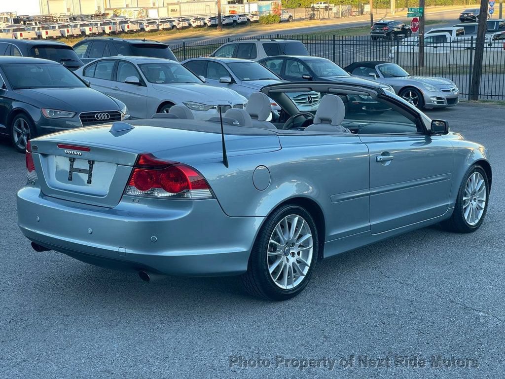 Used 2007 Volvo C70 T5 FWD image 12