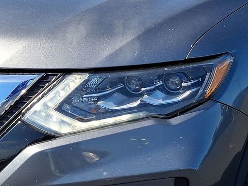 Used 2017 Nissan Rogue SL w/ SL Premium Package AWD/4WD image 9