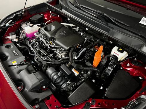 Certified 2025 Toyota RAV4 XLE AWD/4WD image 12