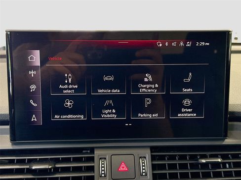 Used 2024 Audi Q5 e Premium Plus w/ Premium Plus Package AWD/4WD image 14