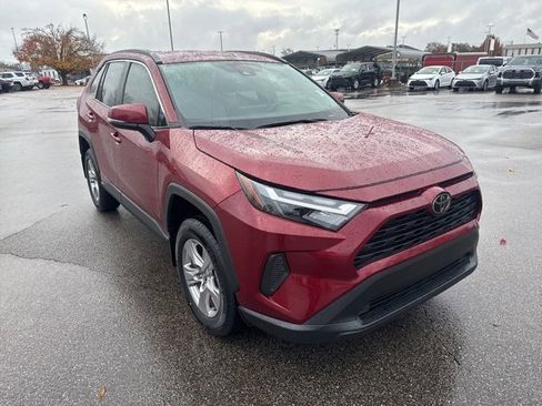 Used 2023 Toyota RAV4 XLE image 7